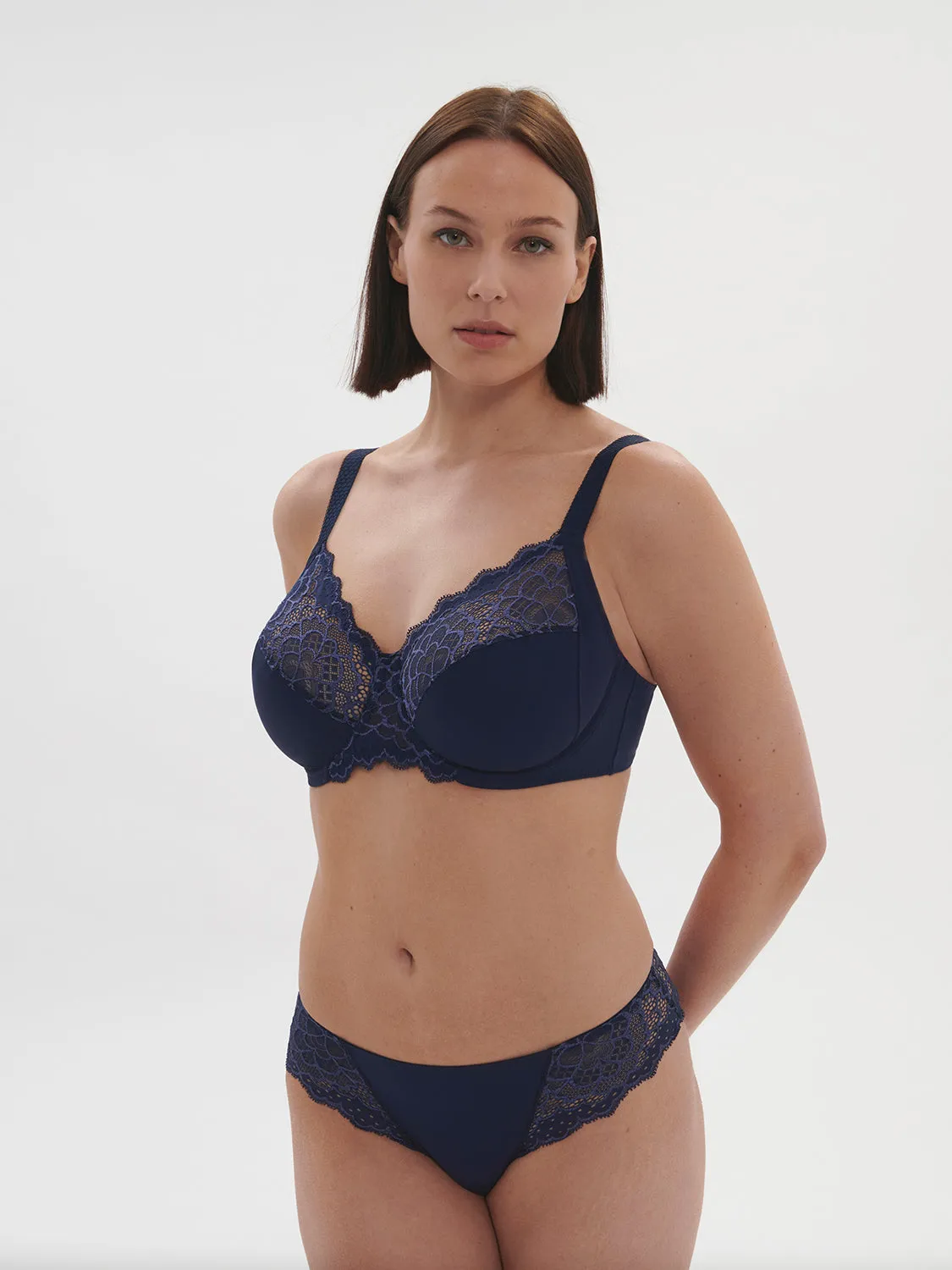 Caresse Full Cup - Ink Blue
