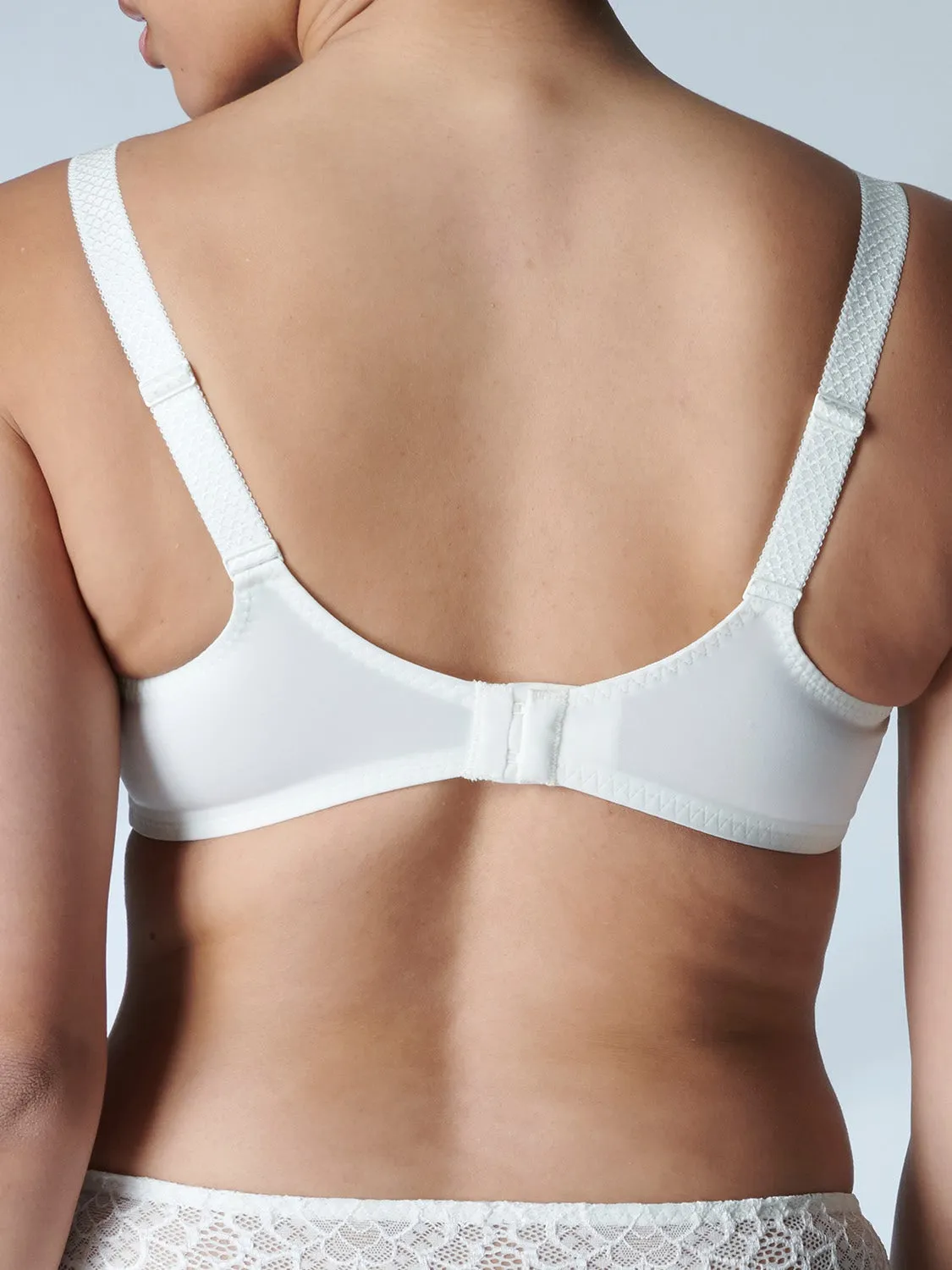 Caresse Full Cup - Ivory