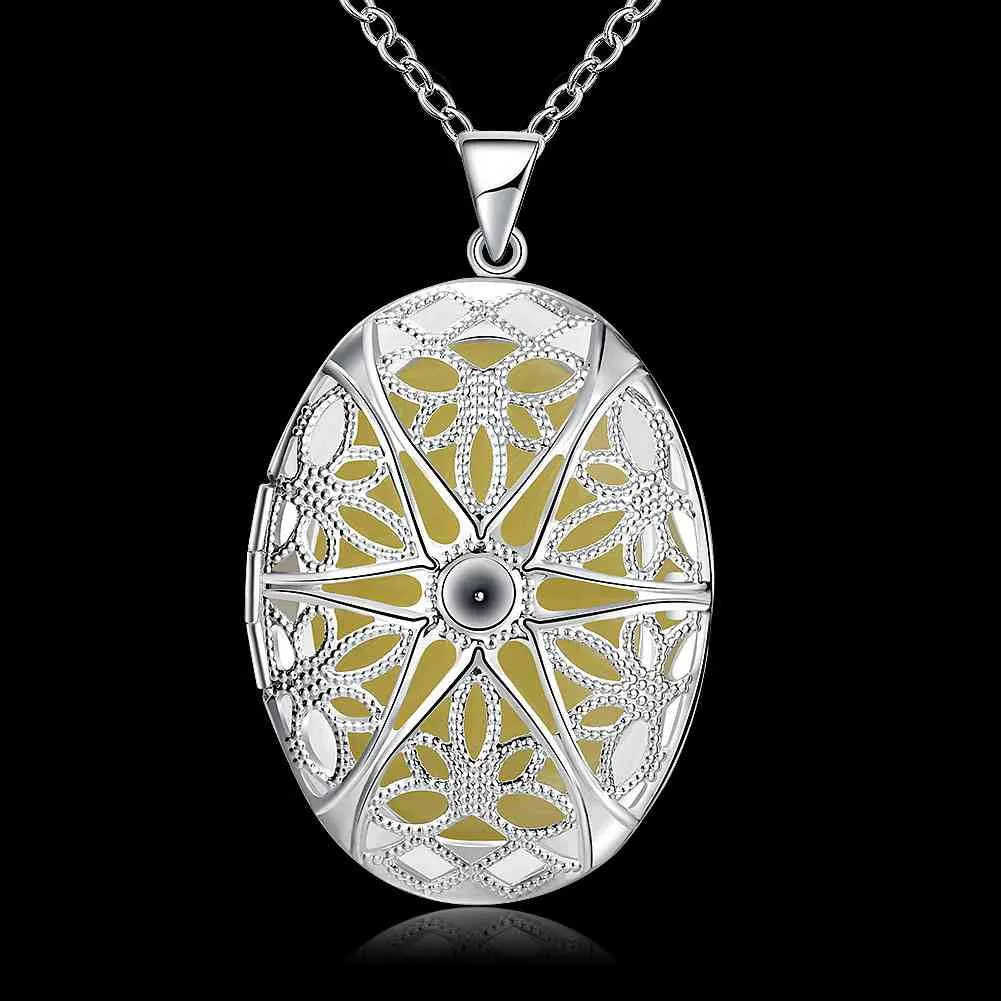Glowing in the dark choker necklace Smooth flowers choker wedding decoration312 ELY