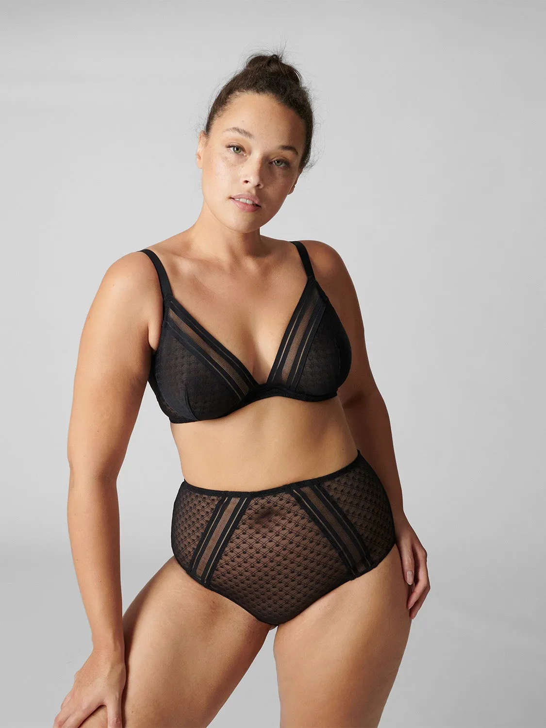 Iris Retro Brief - Black