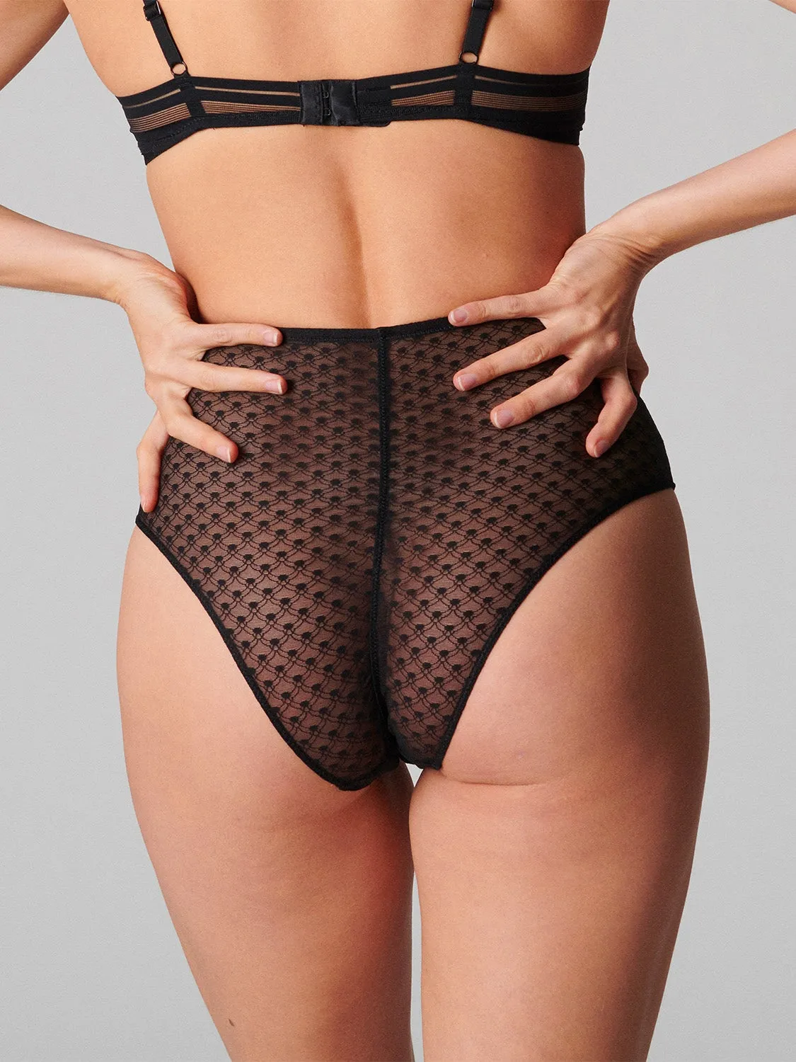 Iris Retro Brief - Black